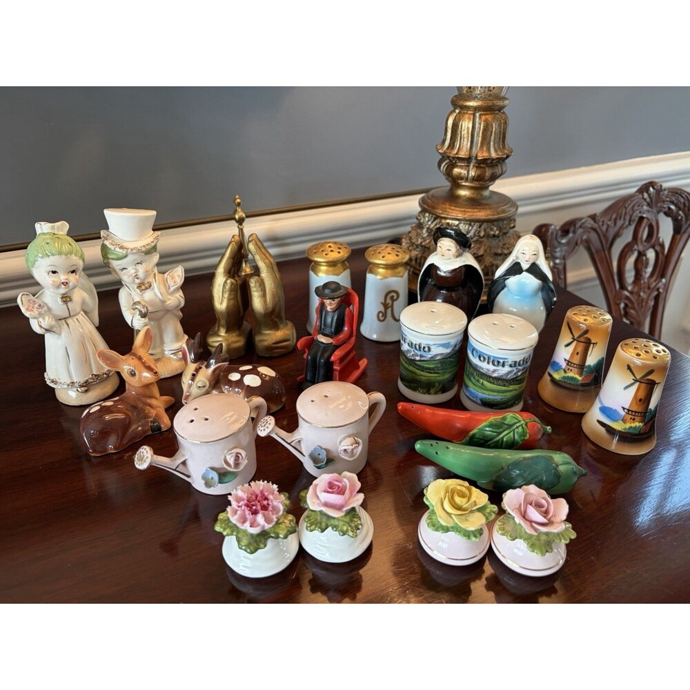 Lot Of  12 Vintage Salt And Pepper Shaker Sets - Ceramic - Japan, England
